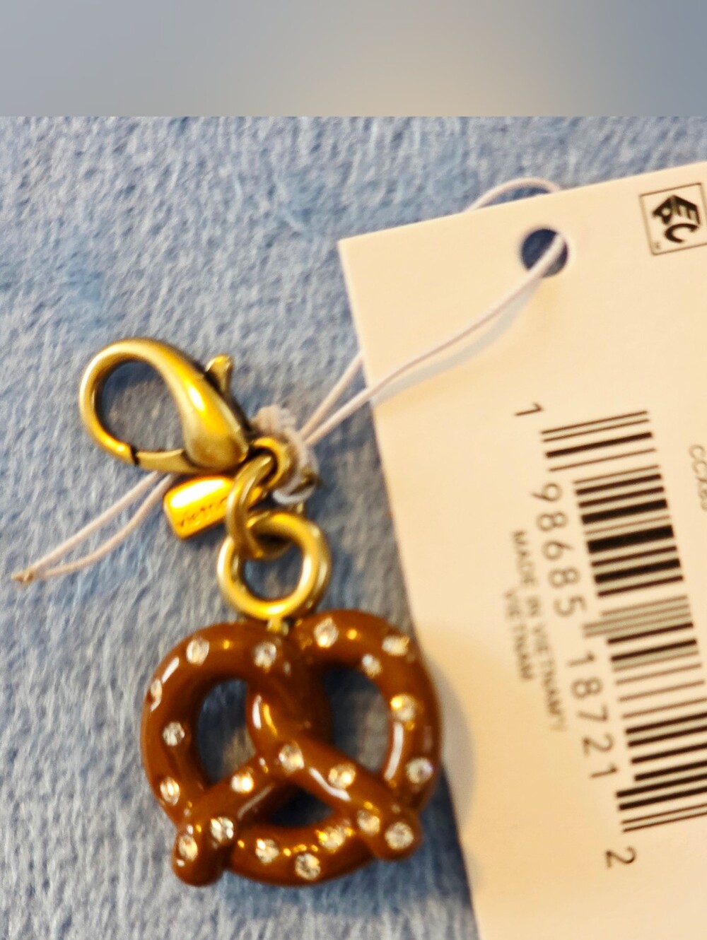 COACH Brass/Gold Brown 🥨Pretzel Mini Charm🥨 - DIY Chain & Charms - Picture 2 of 2